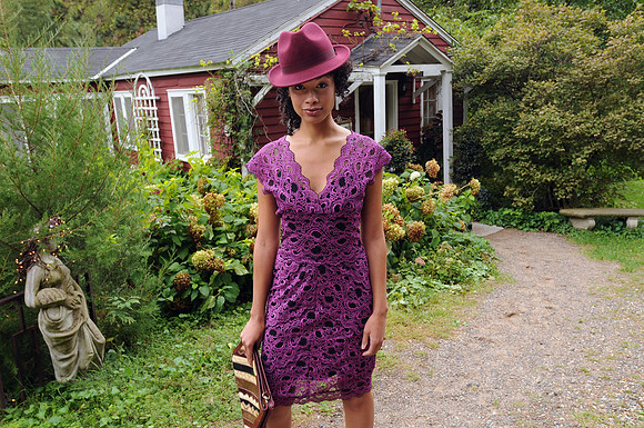 Model with Cottage